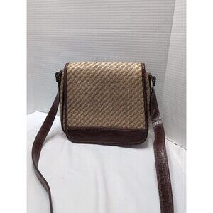 Liz Claiborne Woven Beige Faux Leather Trim Shoulder Bag Purse new